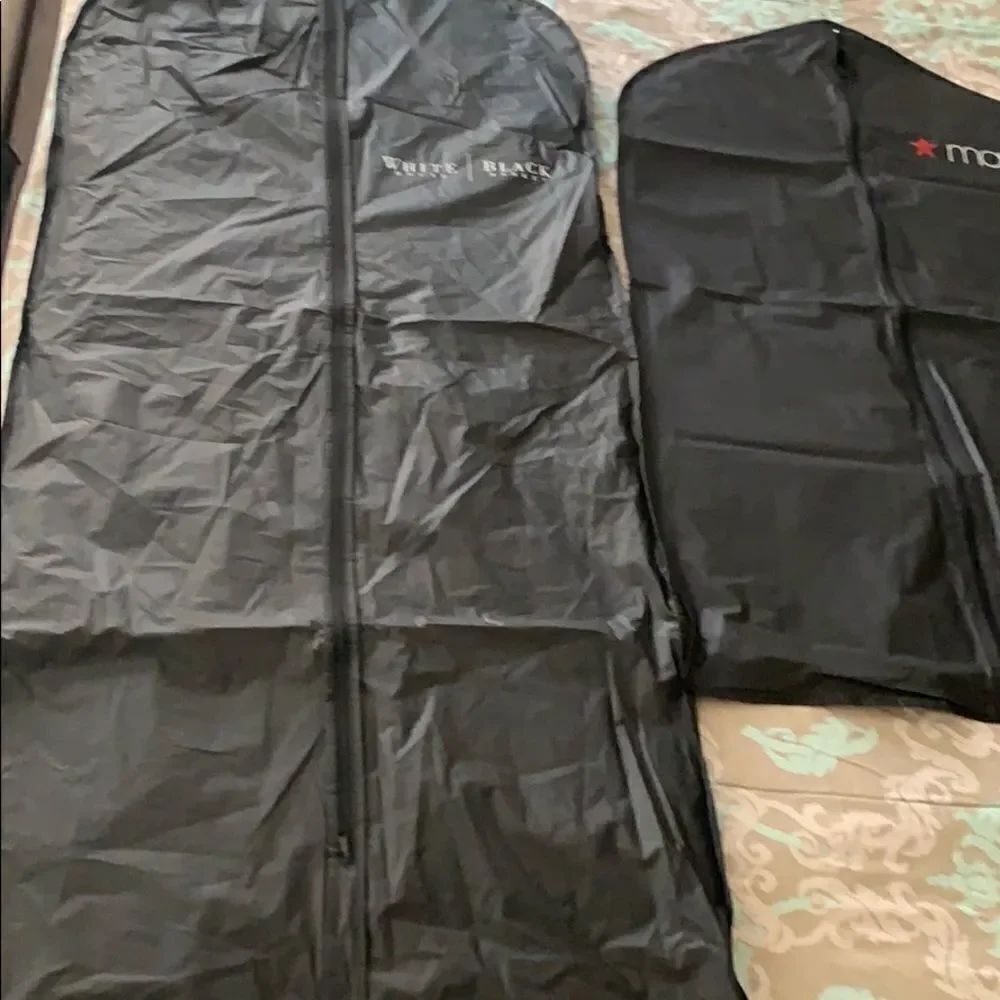 🎉1 hr sale 🎉Garment Bags 👗